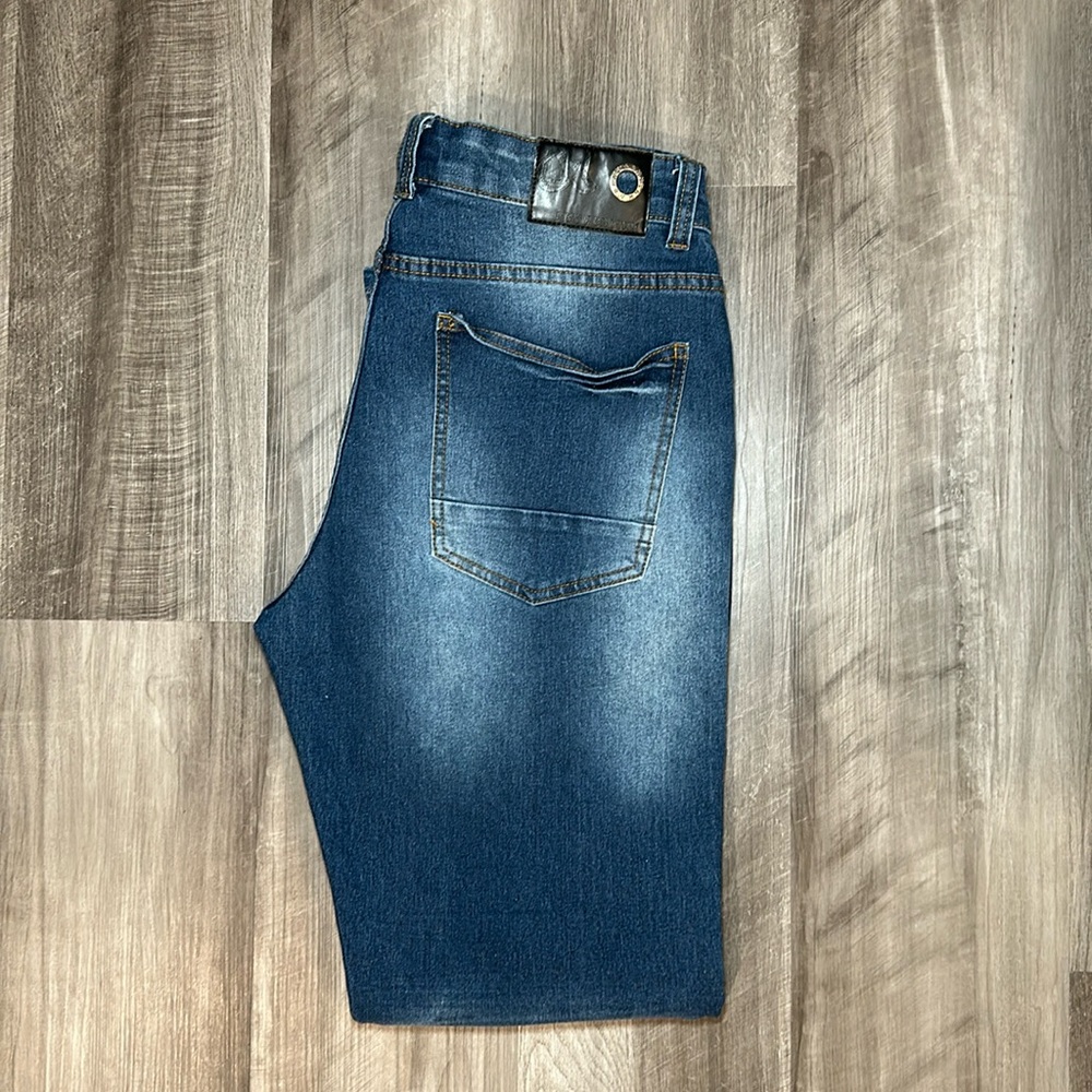 Beat & Rhythm Distressed Jeans - 34x32